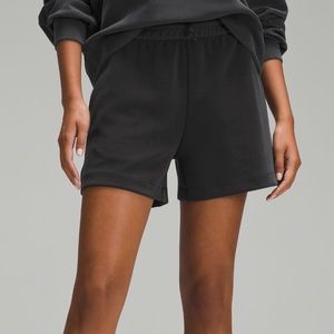 Softstreme High Rise Short 4”